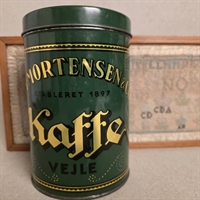 rund-metal-kaffedåse-mørkegrøn-guldtekst-LH-Mortensen-Vejle-kaffedåse-gammel-dåse